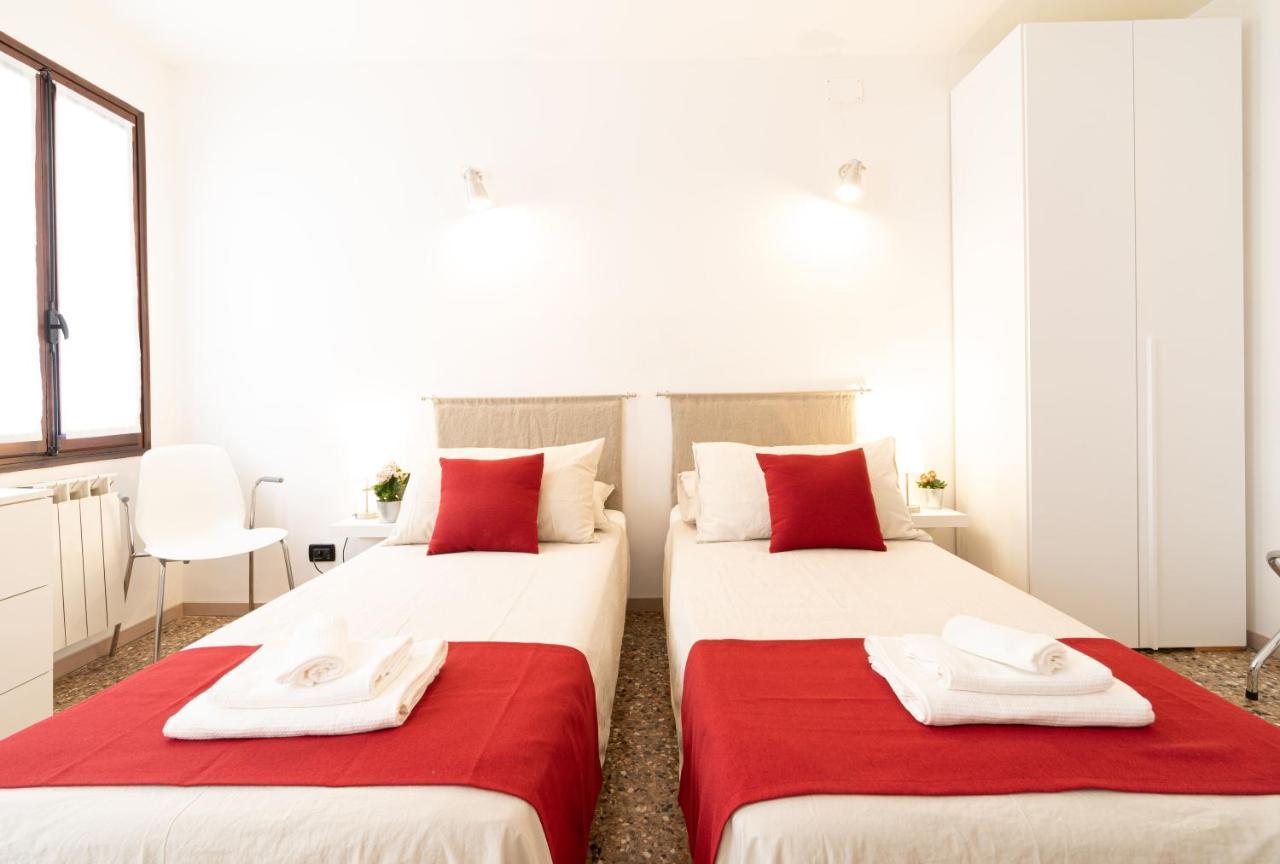 A Pochi Passi Dalla Biennale Apartamento